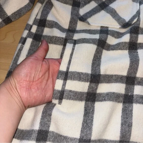 Thread & Supply Plaid Shirt Jacket Size Medium Casual - Picture 7 of 9